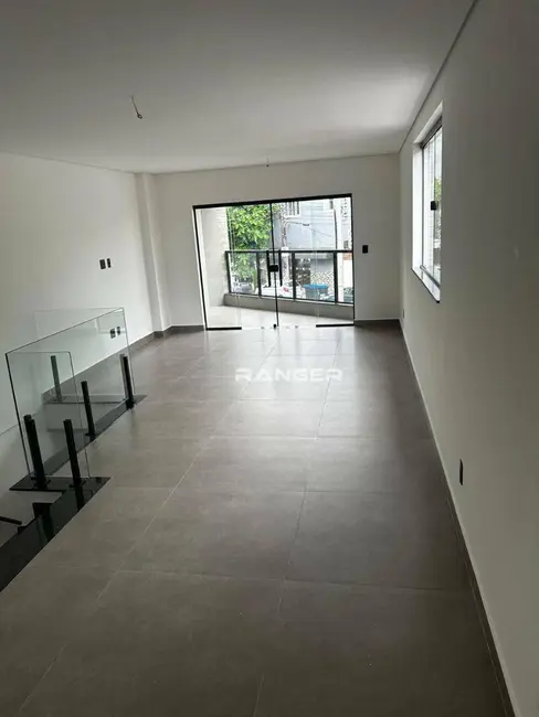 Foto 1 de Casa de Condomínio com 3 quartos à venda, 330m2 em Aparecida, Santos - SP