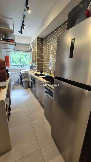 Foto 4 de Apartamento com 2 quartos para alugar, 63m2 em Marapé, Santos - SP