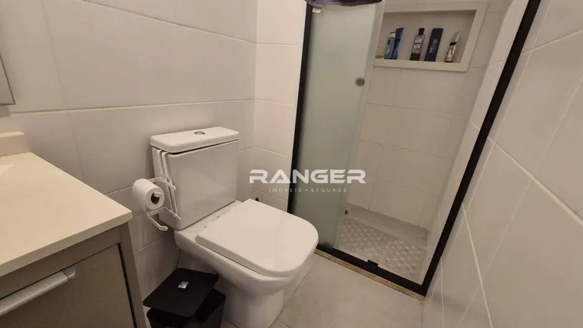 Foto 7 de Apartamento com 2 quartos para alugar, 63m2 em Marapé, Santos - SP