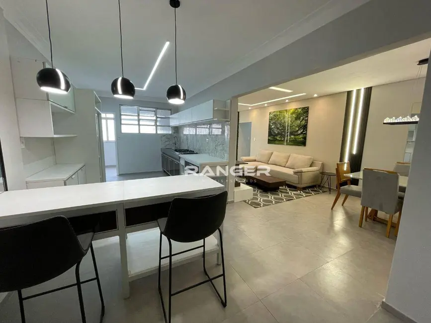 Foto 1 de Apartamento com 3 quartos para alugar, 140m2 em José Menino, Santos - SP