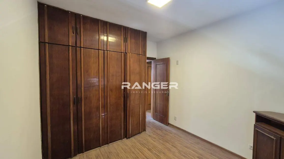 Foto 8 de Apartamento com 2 quartos à venda, 90m2 em Embaré, Santos - SP