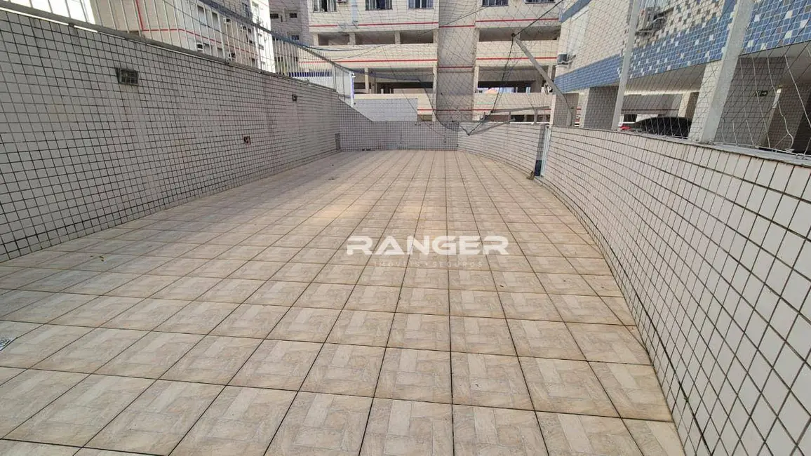 Foto 5 de Apartamento com 2 quartos à venda, 90m2 em Embaré, Santos - SP