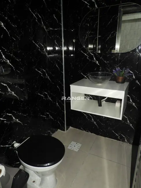 Loja à venda, 80m2 em Gonzaga, Santos - SP - imagem 6 Foto 6 de Loja à venda, 80m2 em Gonzaga, Santos - SP