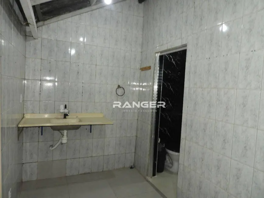 Loja à venda, 80m2 em Gonzaga, Santos - SP - imagem 5 Foto 5 de Loja à venda, 80m2 em Gonzaga, Santos - SP