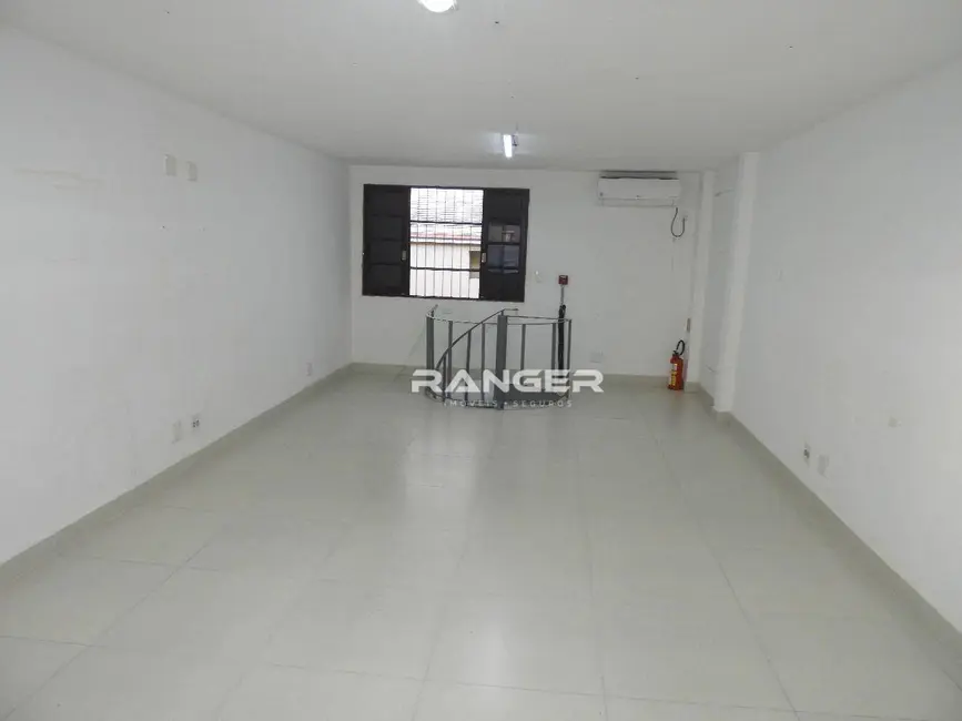 Loja à venda, 80m2 em Gonzaga, Santos - SP - imagem 8 Foto 8 de Loja à venda, 80m2 em Gonzaga, Santos - SP