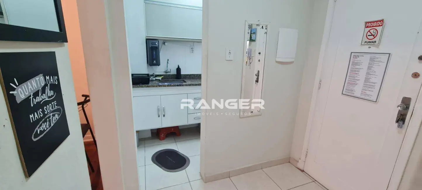 Foto 8 de Apartamento com 1 quarto à venda, 50m2 em Marapé, Santos - SP