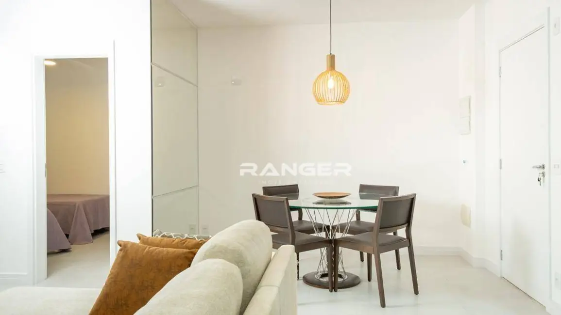 Foto 5 de Apartamento com 2 quartos para alugar, 84m2 em Marapé, Santos - SP