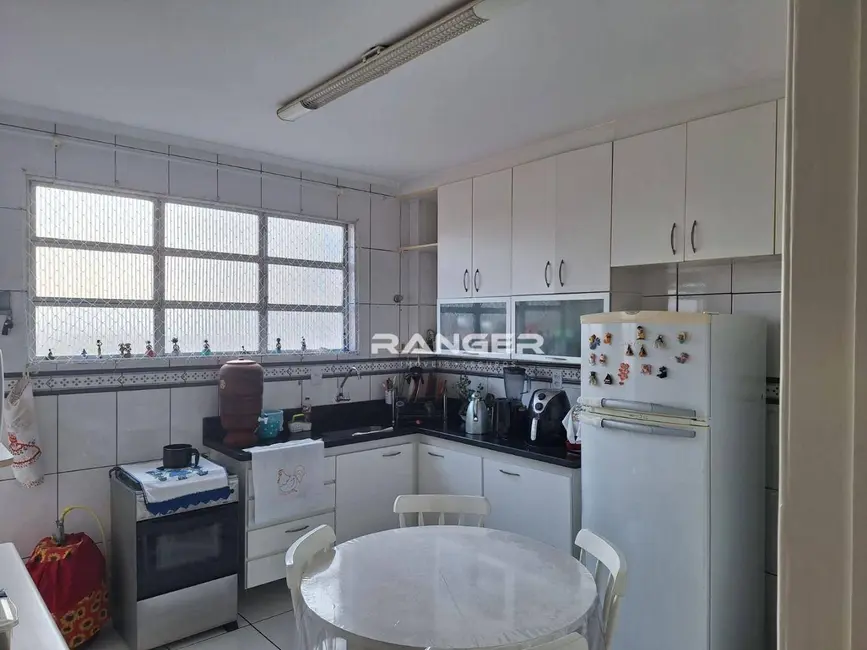 Foto 4 de Apartamento com 2 quartos à venda, 125m2 em Embaré, Santos - SP