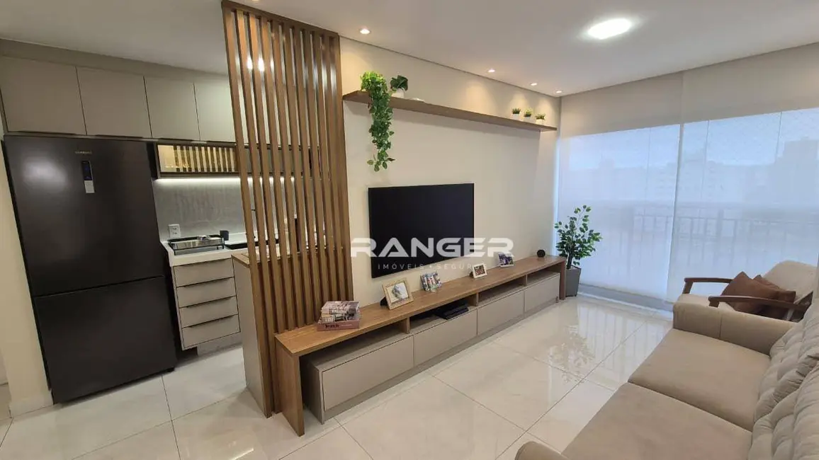 Apartamento com 2 quartos à venda, 64m2 em Marapé, Santos - SP - imagem 2 Foto 2 de Apartamento com 2 quartos à venda, 64m2 em Marapé, Santos - SP