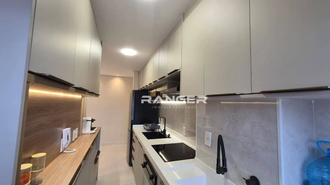 Apartamento com 2 quartos à venda, 64m2 em Marapé, Santos - SP - imagem 9 Foto 9 de Apartamento com 2 quartos à venda, 64m2 em Marapé, Santos - SP