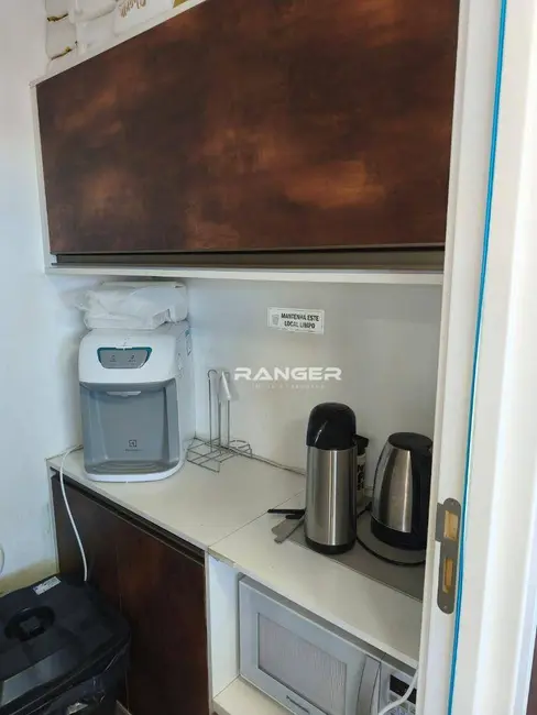 Sala Comercial à venda, 57m2 em Vila Belmiro, Santos - SP - imagem 6 Foto 6 de Sala Comercial à venda, 57m2 em Vila Belmiro, Santos - SP