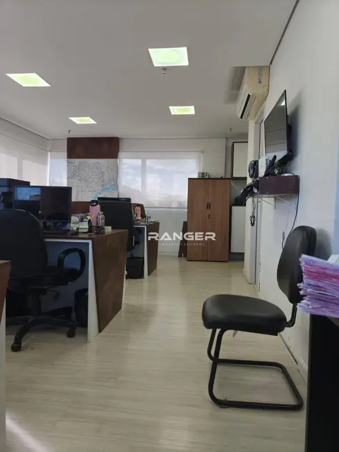 Sala Comercial à venda, 57m2 em Vila Belmiro, Santos - SP - imagem 4 Foto 4 de Sala Comercial à venda, 57m2 em Vila Belmiro, Santos - SP