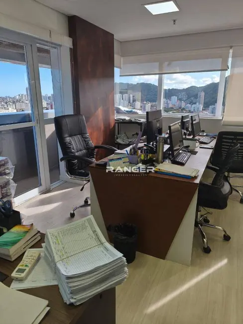 Sala Comercial à venda, 57m2 em Vila Belmiro, Santos - SP - imagem 7 Foto 7 de Sala Comercial à venda, 57m2 em Vila Belmiro, Santos - SP