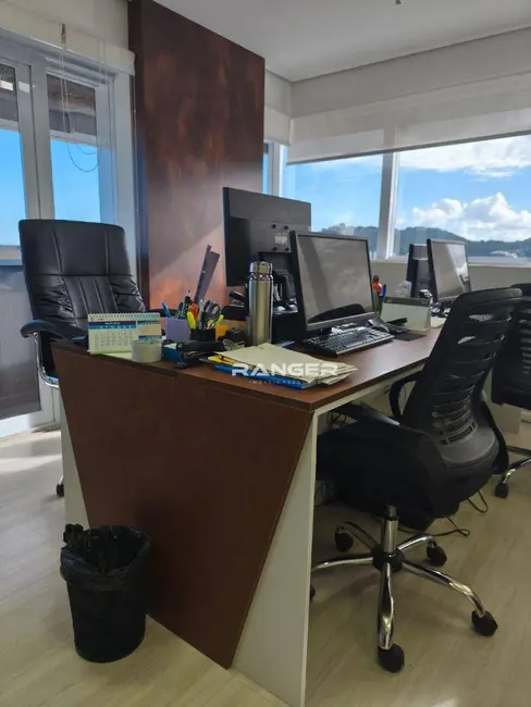 Sala Comercial à venda, 57m2 em Vila Belmiro, Santos - SP - imagem 5 Foto 5 de Sala Comercial à venda, 57m2 em Vila Belmiro, Santos - SP