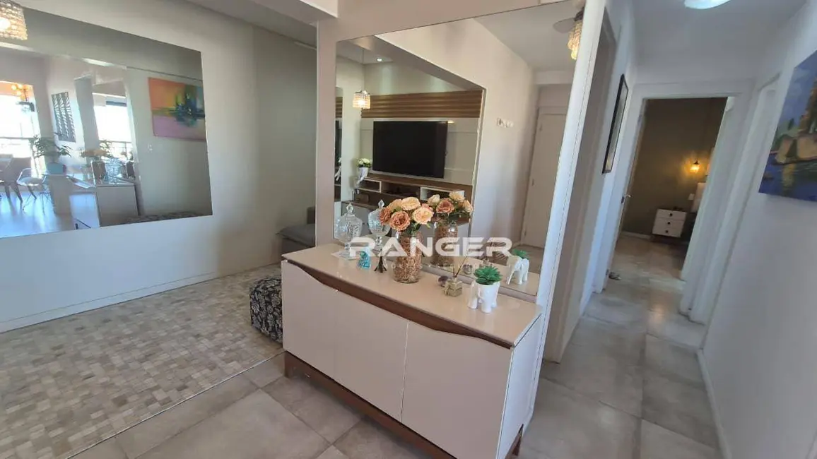 Foto 9 de Apartamento com 2 quartos à venda, 63m2 em Marapé, Santos - SP