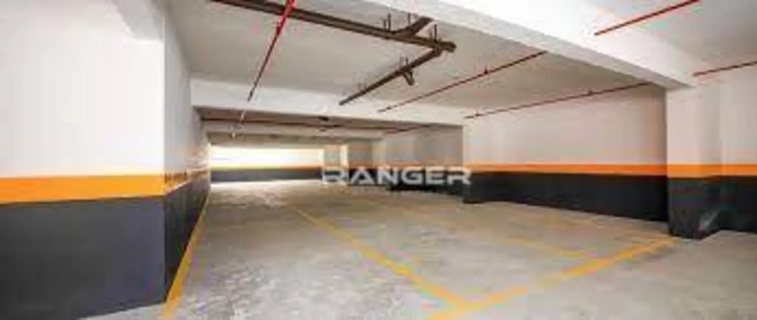 Sala Comercial à venda, 95m2 em Gonzaga, Santos - SP - imagem 9 Foto 9 de Sala Comercial à venda, 95m2 em Gonzaga, Santos - SP