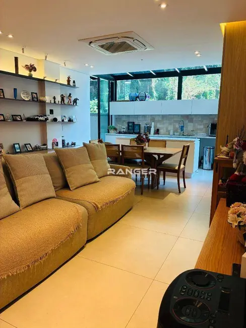 Foto 2 de Apartamento com 2 quartos à venda, 96m2 em Marapé, Santos - SP