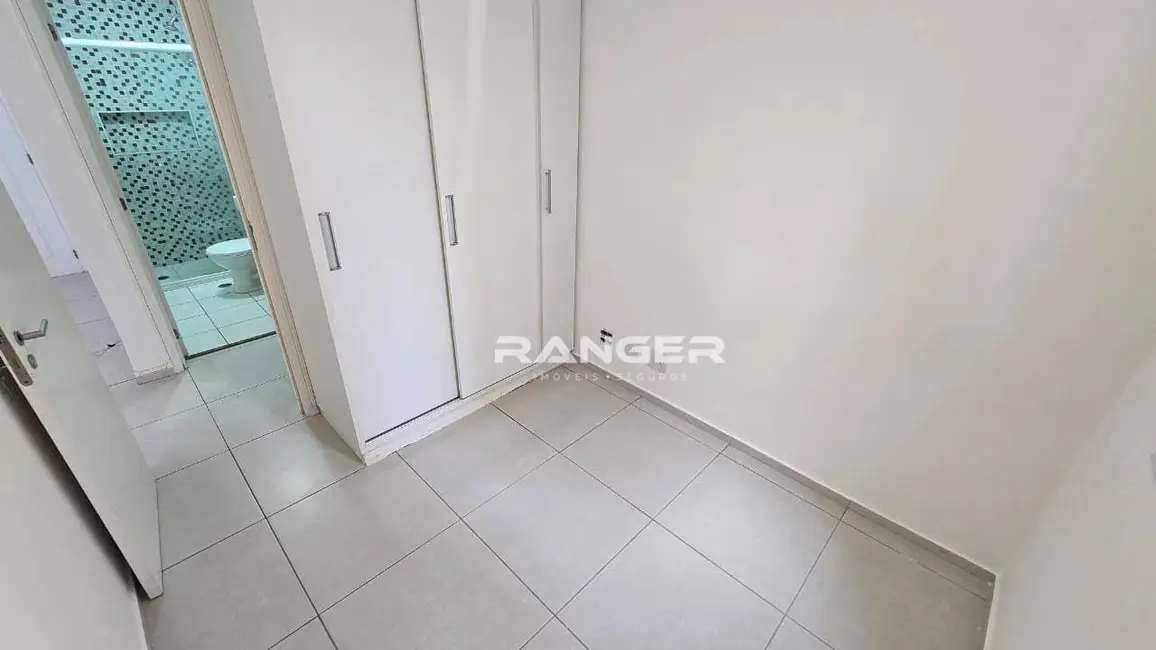 Apartamento com 2 quartos à venda, 64m2 em Marapé, Santos - SP - imagem 5 Foto 5 de Apartamento com 2 quartos à venda, 64m2 em Marapé, Santos - SP