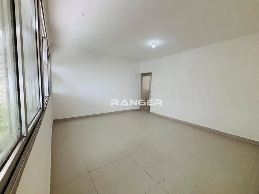Foto 6 de Apartamento com 2 quartos à venda, 85m2 em Marapé, Santos - SP