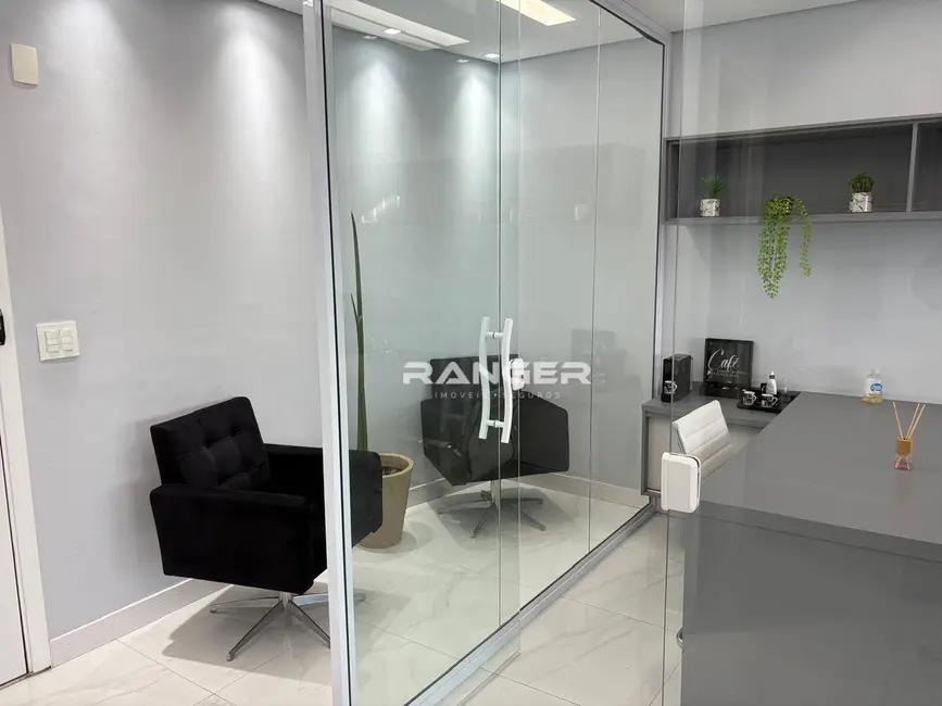 Foto 3 de Sala Comercial para alugar, 37m2 em Vila Belmiro, Santos - SP