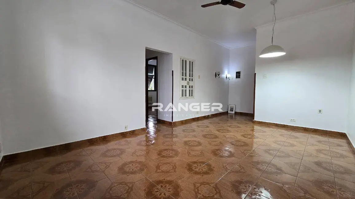 Foto 3 de Apartamento com 2 quartos à venda, 76m2 em Santos - SP