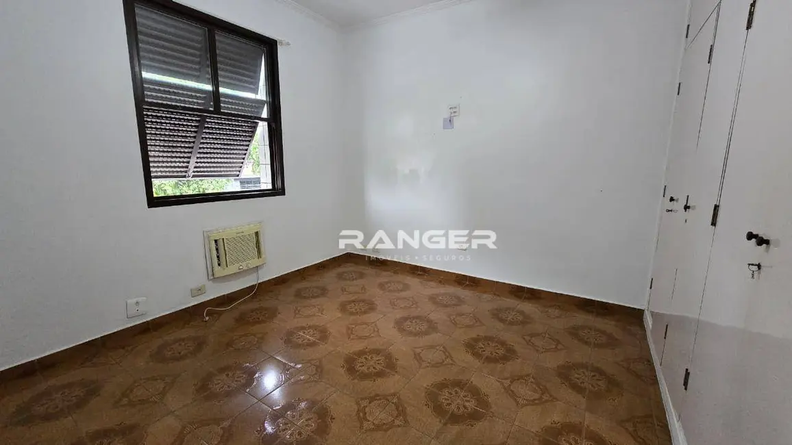 Foto 6 de Apartamento com 2 quartos à venda, 76m2 em Santos - SP