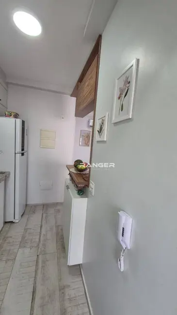 Apartamento com 2 quartos para alugar, 63m2 em Marapé, Santos - SP - imagem 8 Foto 8 de Apartamento com 2 quartos para alugar, 63m2 em Marapé, Santos - SP