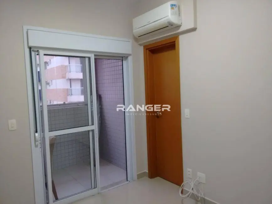 Foto 5 de Apartamento com 2 quartos para alugar, 86m2 em Gonzaga, Santos - SP