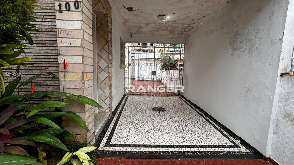 Casa com 3 quartos à venda, 248m2 em Boqueirão, Santos - SP - imagem 3 Foto 3 de Casa com 3 quartos à venda, 248m2 em Boqueirão, Santos - SP