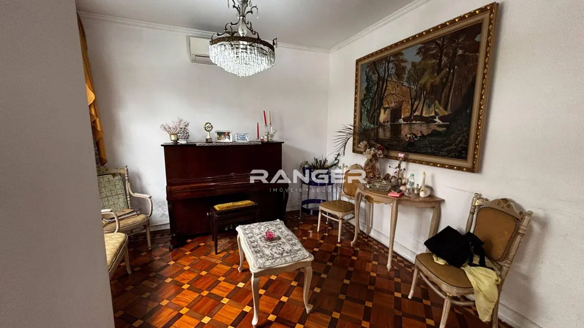 Casa com 3 quartos à venda, 248m2 em Boqueirão, Santos - SP - imagem 6 Foto 6 de Casa com 3 quartos à venda, 248m2 em Boqueirão, Santos - SP