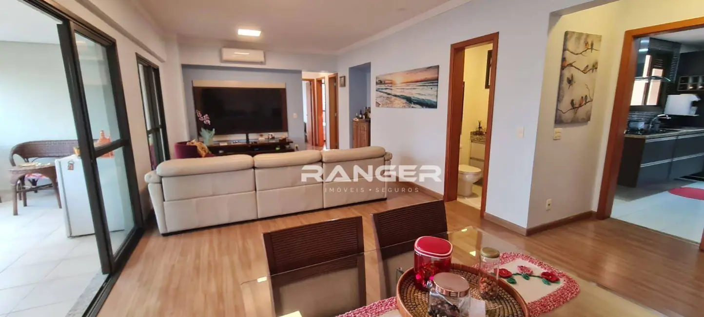 Foto 4 de Apartamento com 3 quartos à venda, 160m2 em Ponta da Praia, Santos - SP