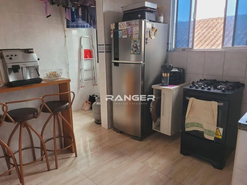 Apartamento com 2 quartos à venda, 60m2 em Encruzilhada, Santos - SP - imagem 9 Foto 9 de Apartamento com 2 quartos à venda, 60m2 em Encruzilhada, Santos - SP