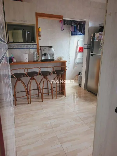 Apartamento com 2 quartos à venda, 60m2 em Encruzilhada, Santos - SP - imagem 8 Foto 8 de Apartamento com 2 quartos à venda, 60m2 em Encruzilhada, Santos - SP