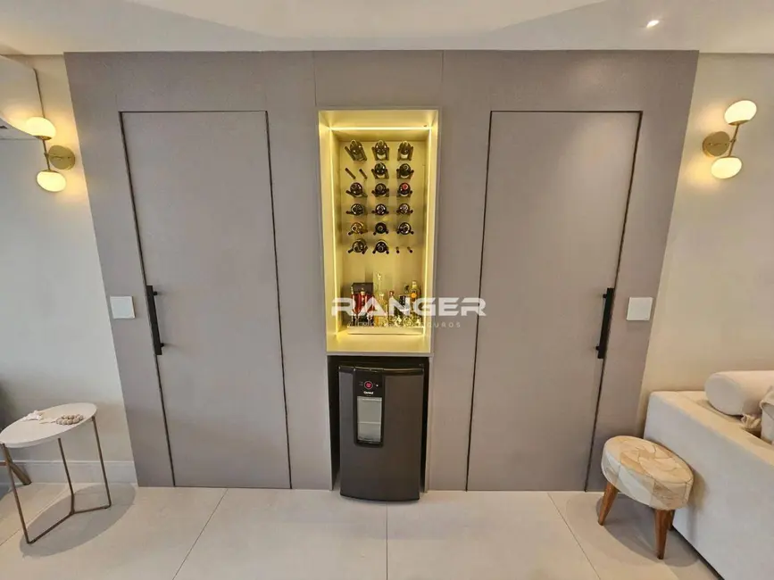 Foto 5 de Apartamento com 2 quartos à venda, 115m2 em Ponta da Praia, Santos - SP