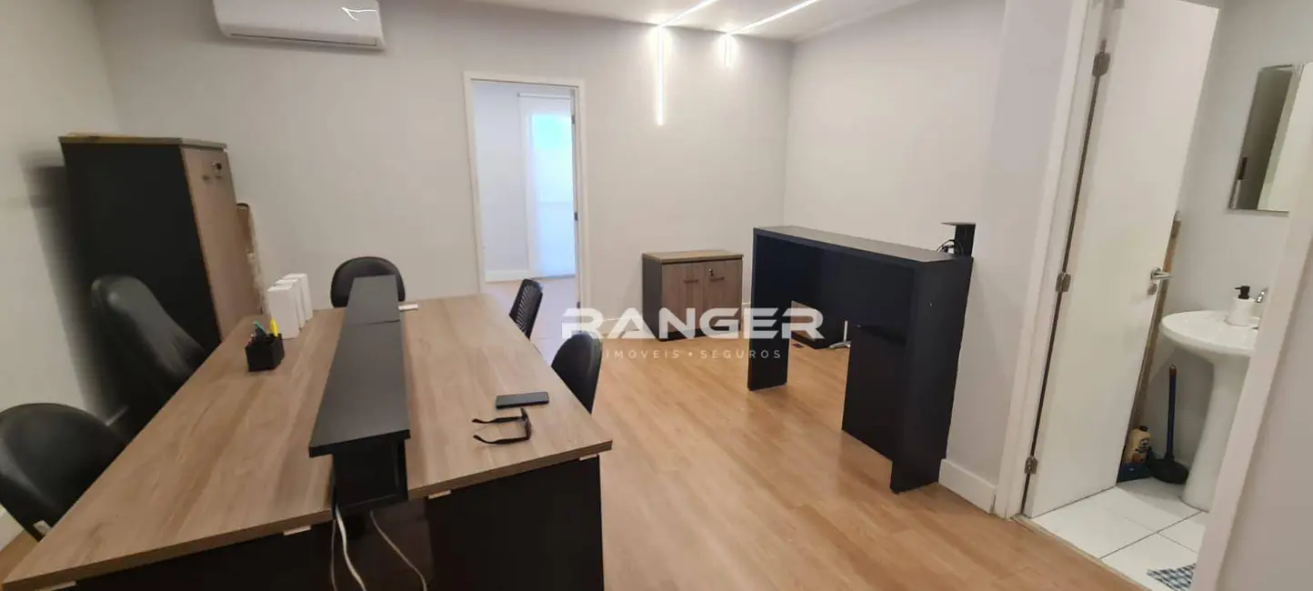 Sala Comercial para alugar, 55m2 em Santos - SP - imagem 1 Foto 1 de Sala Comercial para alugar, 55m2 em Santos - SP
