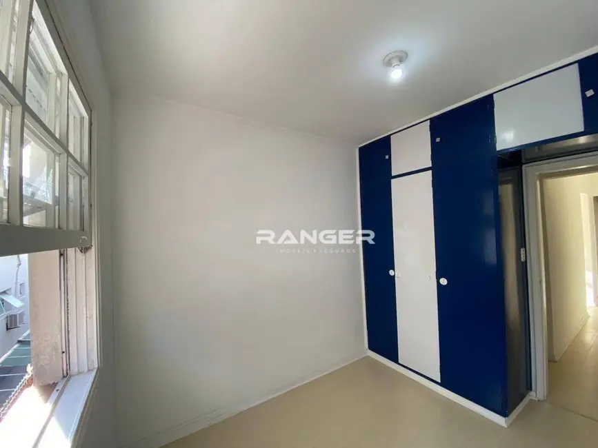 Apartamento com 3 quartos para alugar, 120m2 em Boqueirão, Santos - SP - imagem 1 Foto 1 de Apartamento com 3 quartos para alugar, 120m2 em Boqueirão, Santos - SP