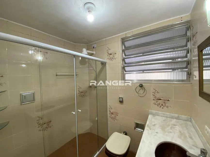 Apartamento com 3 quartos para alugar, 120m2 em Boqueirão, Santos - SP - imagem 4 Foto 4 de Apartamento com 3 quartos para alugar, 120m2 em Boqueirão, Santos - SP
