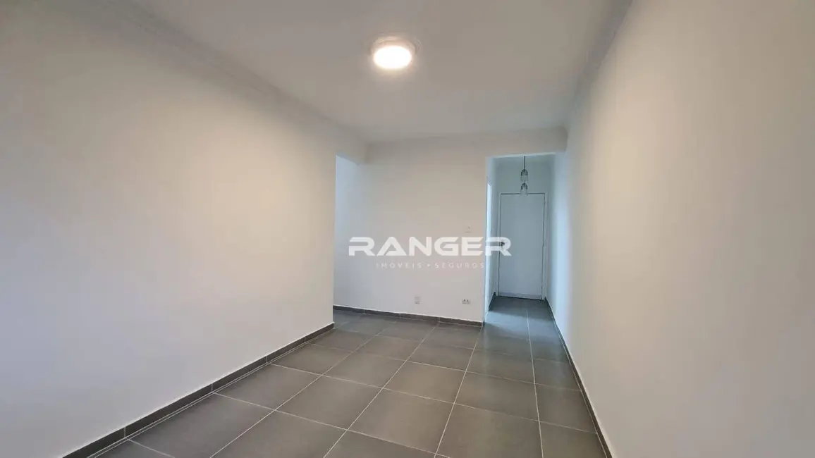 Apartamento com 2 quartos para alugar, 70m2 em Santos - SP - imagem 9 Foto 9 de Apartamento com 2 quartos para alugar, 70m2 em Santos - SP