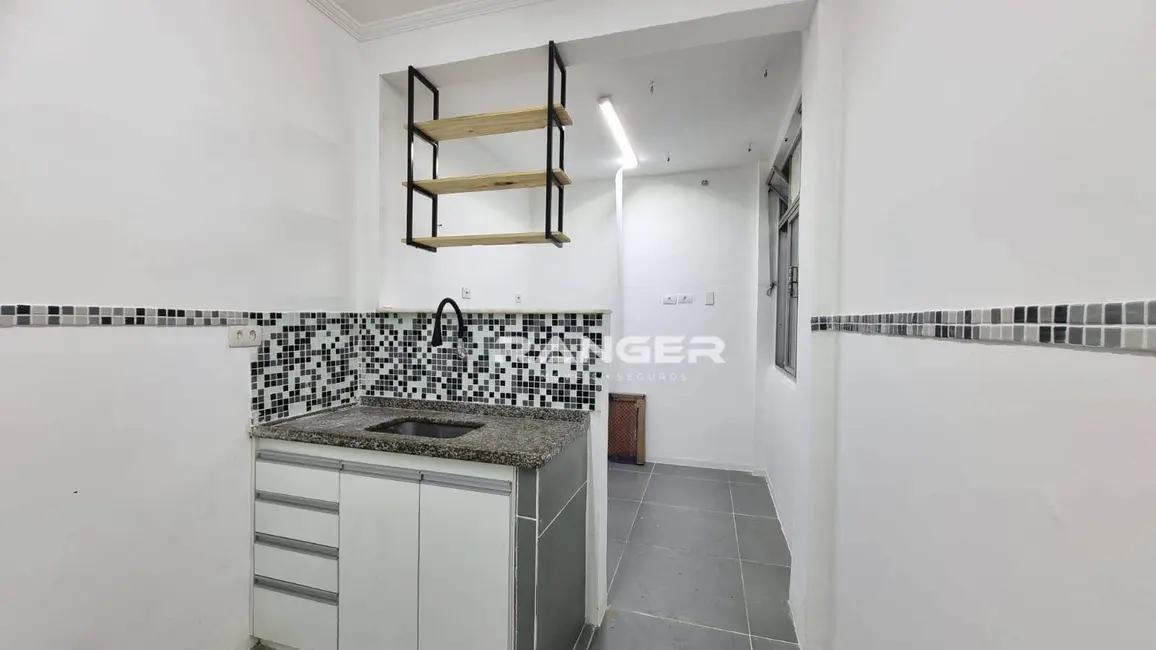 Apartamento com 2 quartos para alugar, 70m2 em Santos - SP - imagem 5 Foto 5 de Apartamento com 2 quartos para alugar, 70m2 em Santos - SP