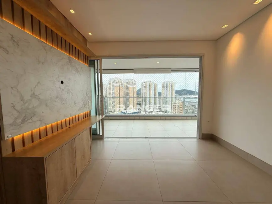 Foto 2 de Apartamento com 2 quartos à venda, 90m2 em Ponta da Praia, Santos - SP