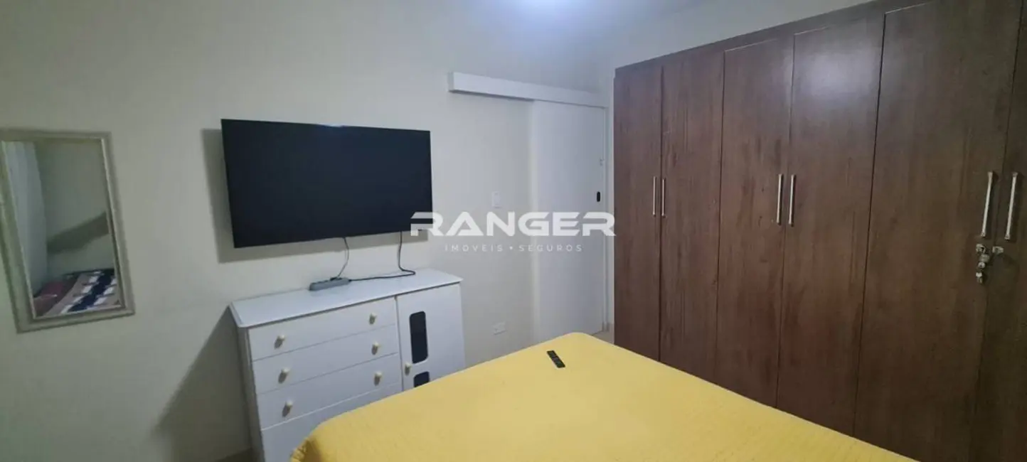 Foto 3 de Apartamento com 1 quarto à venda, 74m2 em Gonzaga, Santos - SP