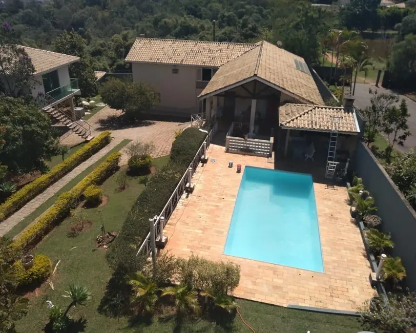 Foto 1 de Chácara com 4 quartos para alugar, 390m2 em Itupeva - SP