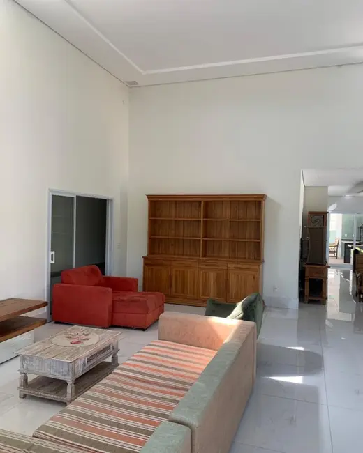 Casa de Condomínio com 4 quartos à venda, 400m2 em Itupeva - SP - imagem 9 Foto 9 de Casa de Condomínio com 4 quartos à venda, 400m2 em Itupeva - SP