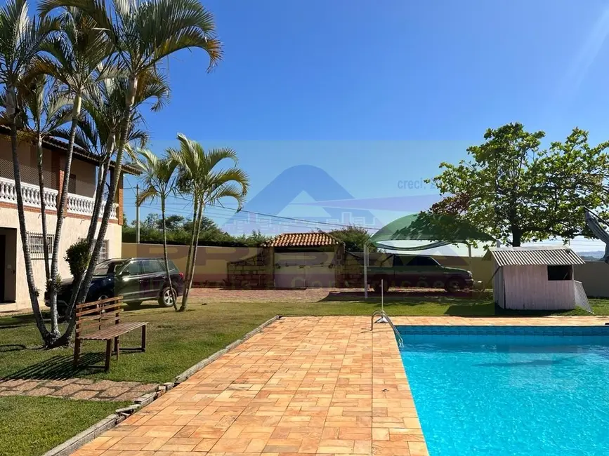 Chácara com 2 quartos à venda, 300m2 em Itupeva - SP - imagem 4 Foto 4 de Chácara com 2 quartos à venda, 300m2 em Itupeva - SP