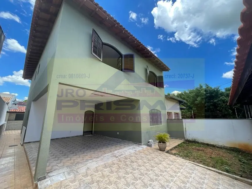 Casa com 4 quartos para alugar, 187m2 em Itupeva - SP - imagem 2 Foto 2 de Casa com 4 quartos para alugar, 187m2 em Itupeva - SP