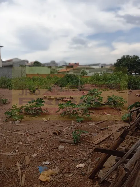 Foto 2 de Terreno / Lote à venda, 200m2 em Itupeva - SP