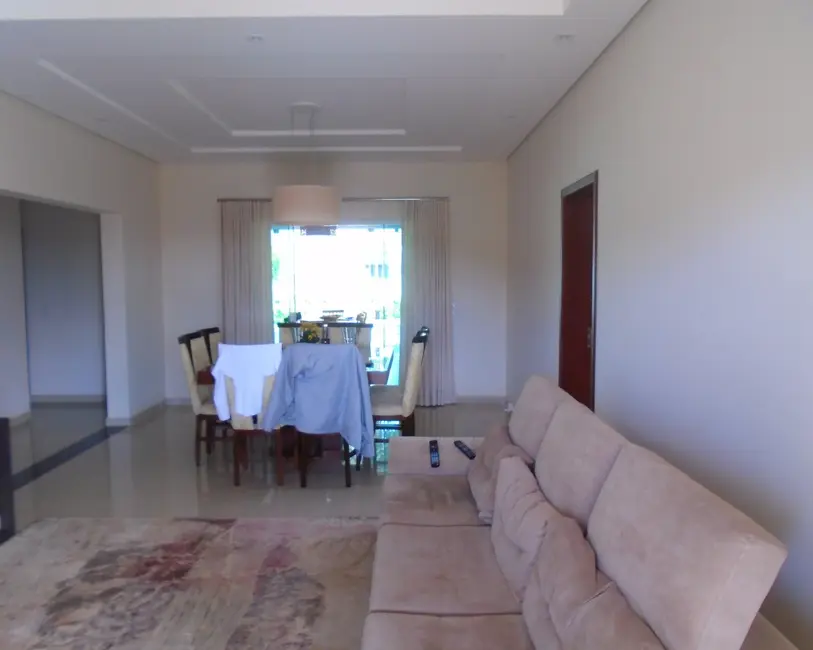 Casa de Condomínio com 3 quartos à venda, 340m2 em Itupeva - SP - imagem 8 Foto 8 de Casa de Condomínio com 3 quartos à venda, 340m2 em Itupeva - SP