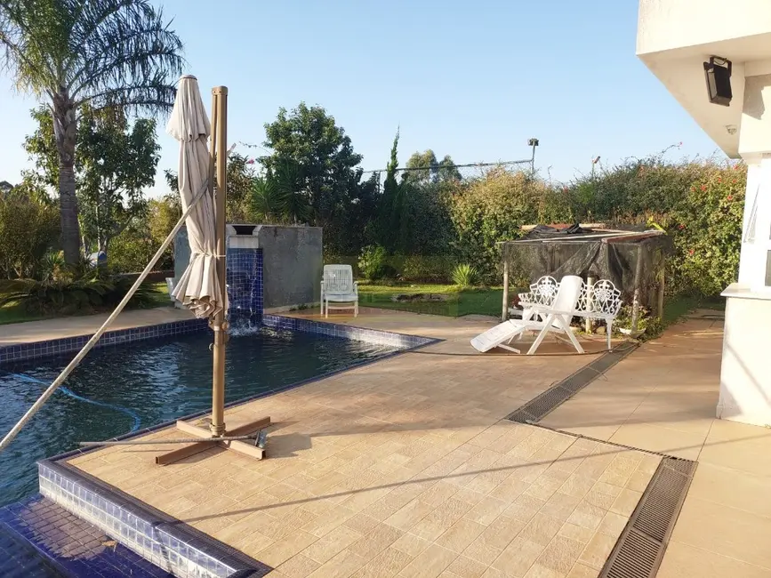 Casa de Condomínio com 3 quartos à venda, 300m2 em Itupeva - SP - imagem 3 Foto 3 de Casa de Condomínio com 3 quartos à venda, 300m2 em Itupeva - SP