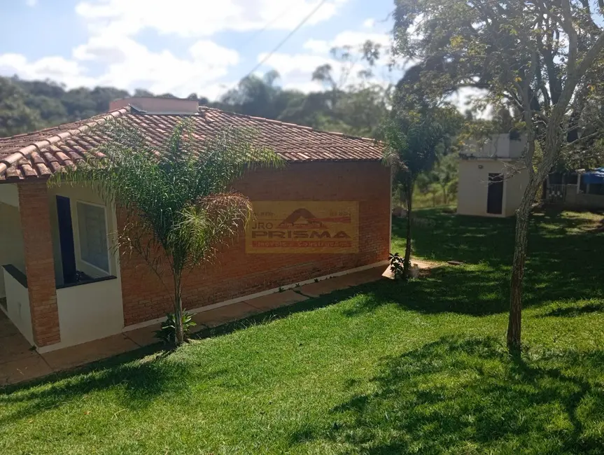 Chácara com 4 quartos à venda e para alugar, 250m2 em Itupeva - SP - imagem 3 Foto 3 de Chácara com 4 quartos à venda e para alugar, 250m2 em Itupeva - SP