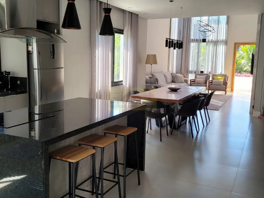 Casa de Condomínio com 3 quartos à venda, 260m2 em Itupeva - SP - imagem 9 Foto 9 de Casa de Condomínio com 3 quartos à venda, 260m2 em Itupeva - SP